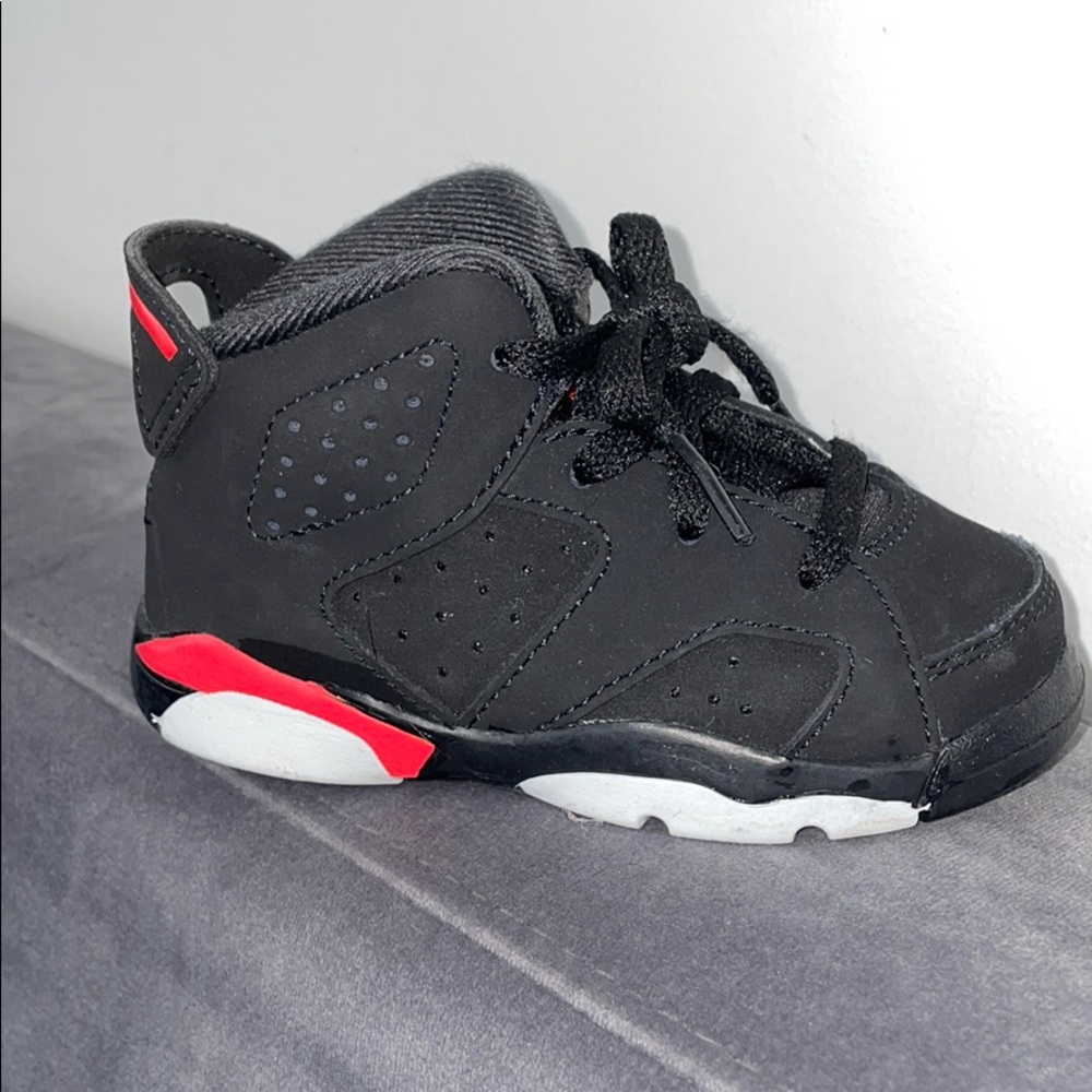 The Air Jordan 6 Retro “Black/Infrared 2019”